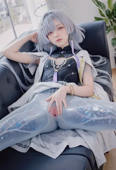 (DyDy_cos) مورني كوسبلاي - معرض هنتاي