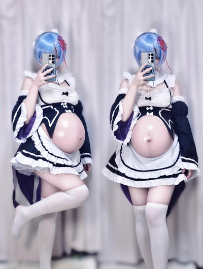 RE.0-Rem-Cosplayer-pregnant - Hentai Gallery