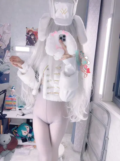 Twitter: lazycataw (apenas pés) - Galeria Hentai