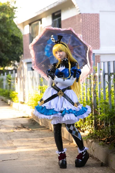 (G44不会受伤) 多娜多娜 爱丽丝 - Hentai Gallery