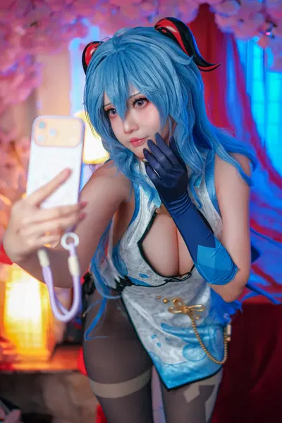 Godzilla de Batata - Ganyu em Qipao - Galeria Hentai