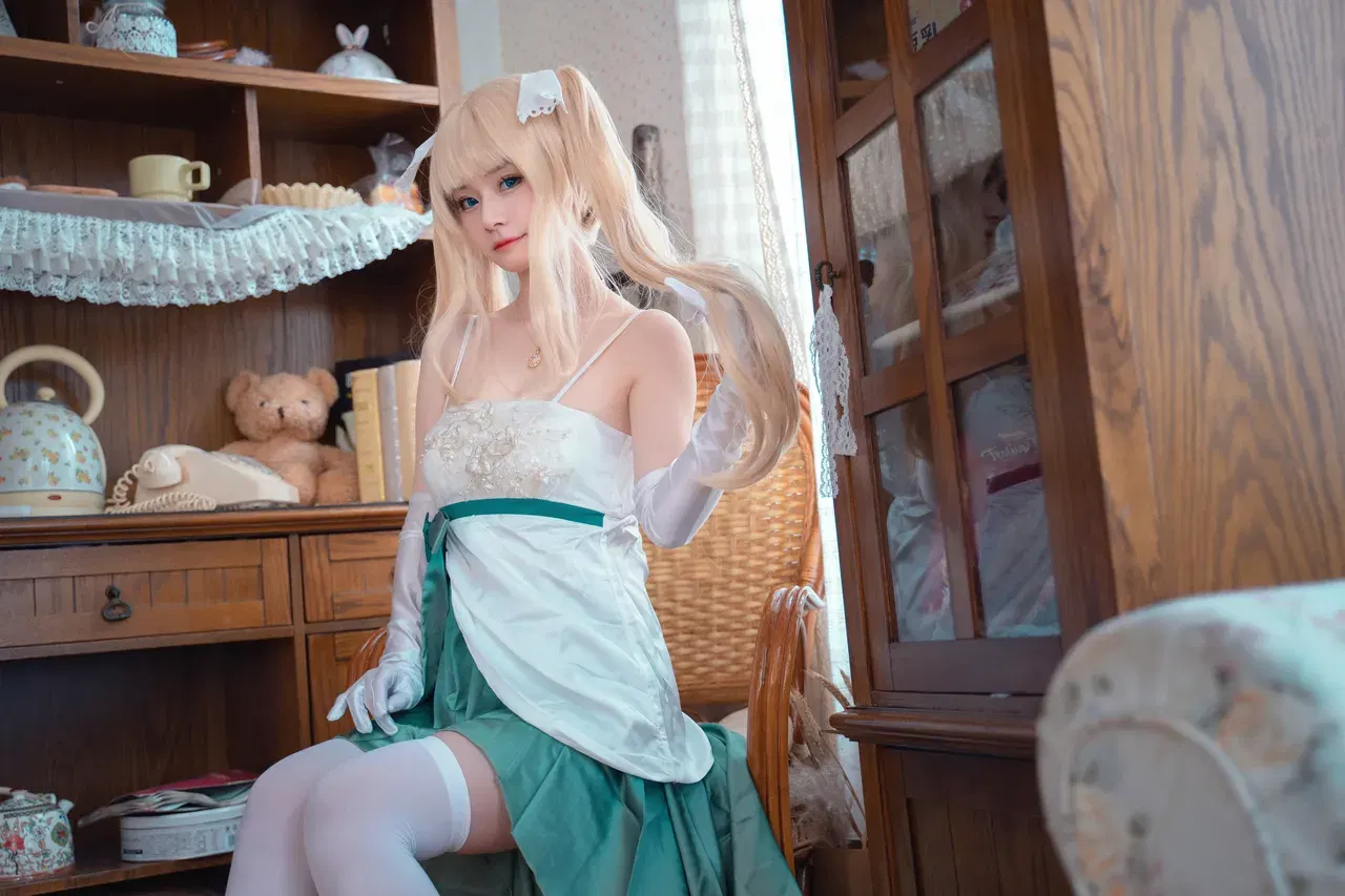 El Gran Gato - Cómo criar a la protagonista de a pie: Eriri, vestido de gala