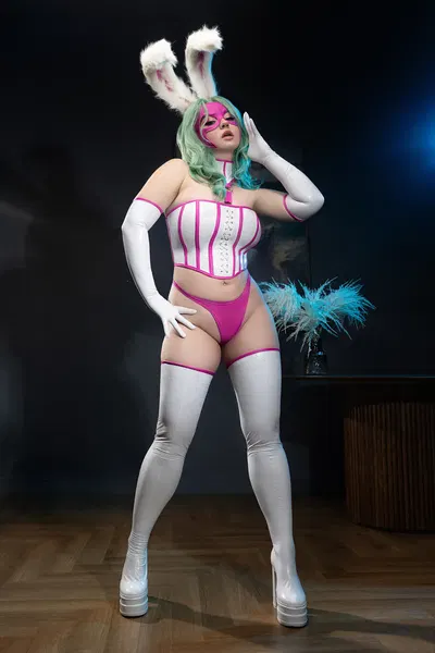 Zoe Volf - Cosplay Superhero - Bunny - Hentai Gallery