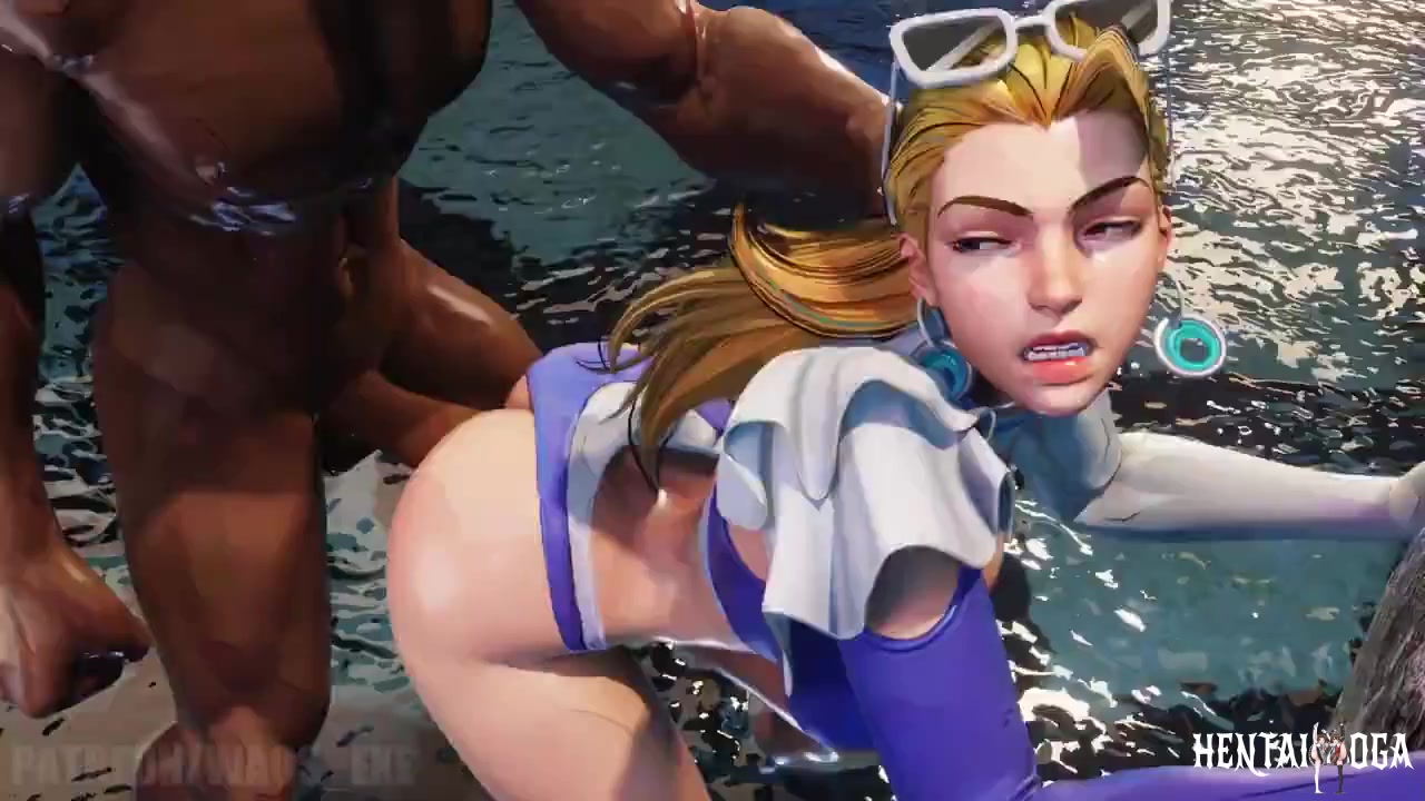 Намор трахает Сью в задницу и кончает ей туда