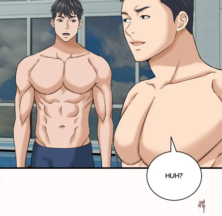 Right Under His Roof Right Under His Roof Chapter 26 - Página 112