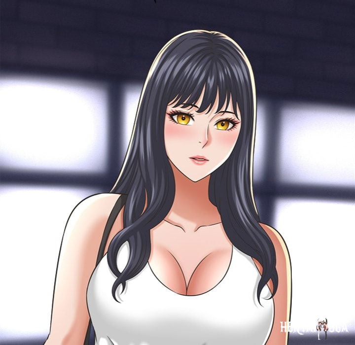 Right Under His Roof Right Under His Roof Chapter 28 - Página 128