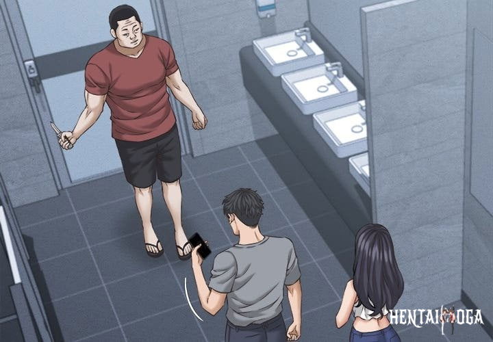 Right Under His Roof Right Under His Roof Chapter 31 - Page 4