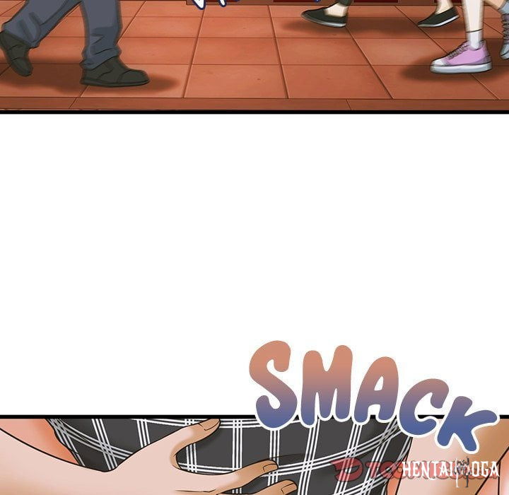 Right Under His Roof Right Under His Roof Chapter 36 - Trang 39