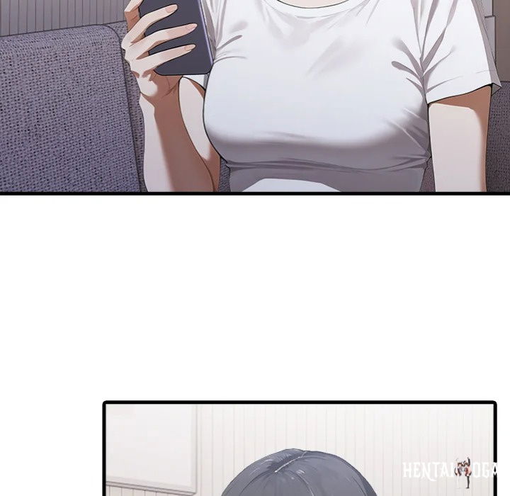 The New Town Wives’ Secret Club The New Town Wives’ Secret Club Chapter 17 - صفحة 34