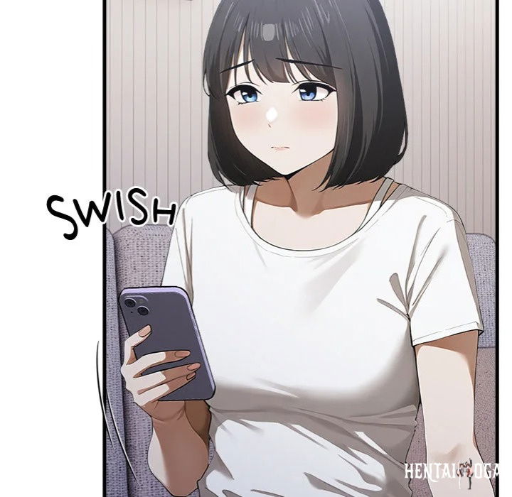 The New Town Wives’ Secret Club The New Town Wives’ Secret Club Chapter 17 - صفحة 35