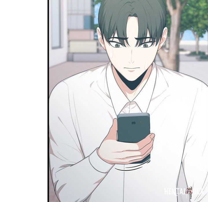 Under Her Desk Under Her Desk Chapter 18 - Page 28