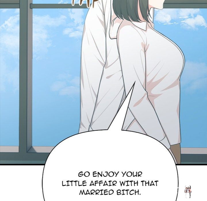 Under Her Desk Under Her Desk Chapter 16 - Page 62