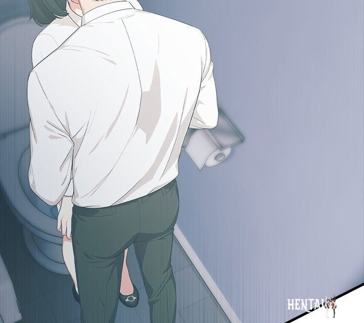 Under Her Desk Under Her Desk Chapter 16 - Page 81