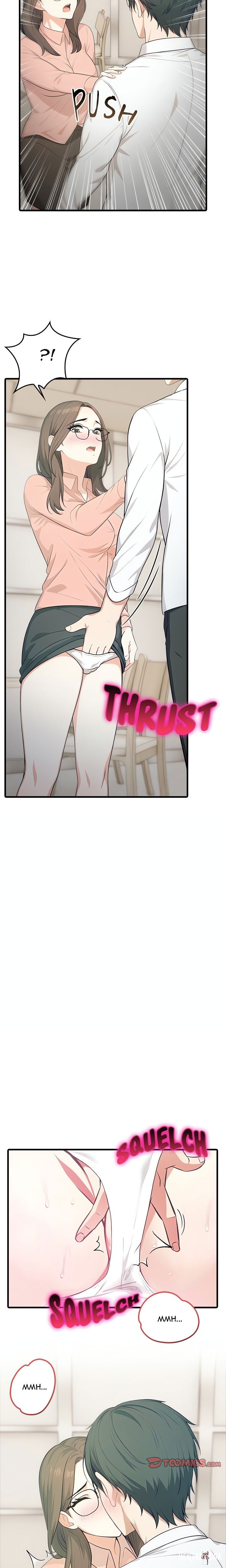 Under Her Desk Under Her Desk Chapter 4 - Page 23