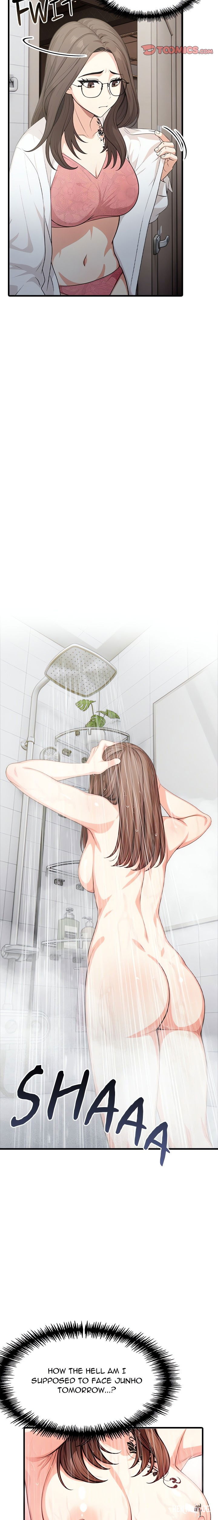 Under Her Desk Under Her Desk Chapter 4 - Page 5