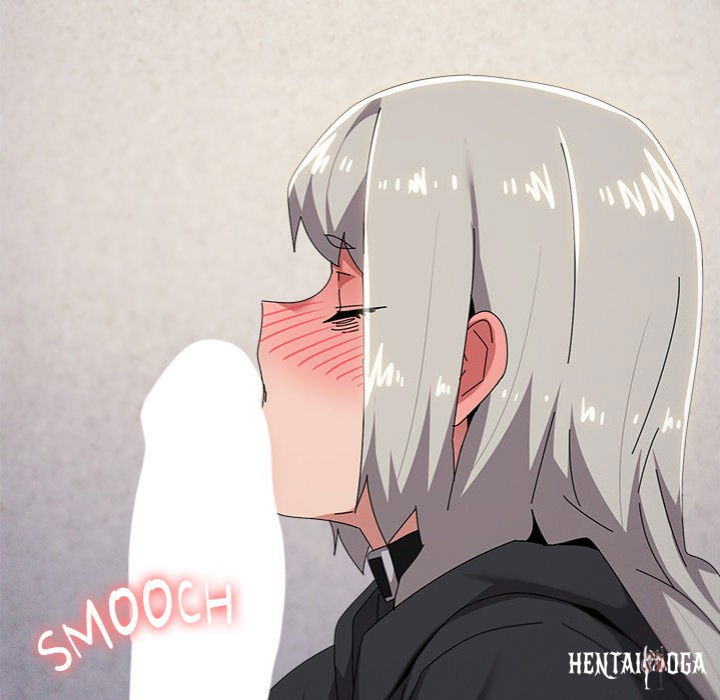 What’s wrong with this family? What’s wrong with this family? Chapter 68 - Page 84