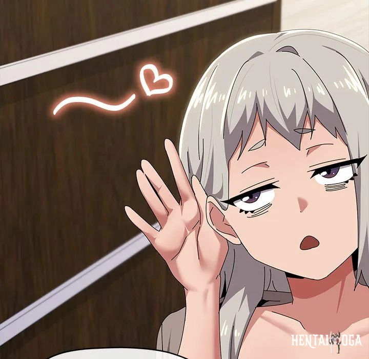 What’s wrong with this family? What’s wrong with this family? Chapter 67 - Page 64